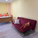 Апартамент Happy Place *