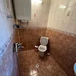 Апартамент Happy Place