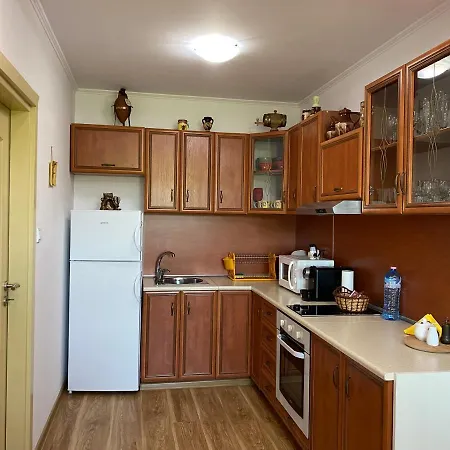 Happy Place Апартамент Велико Търново